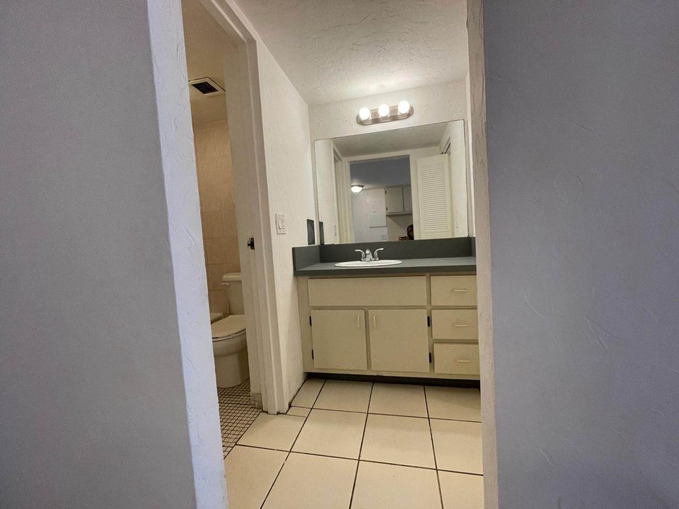 1 Bed 1 Bath - Apartment photo'