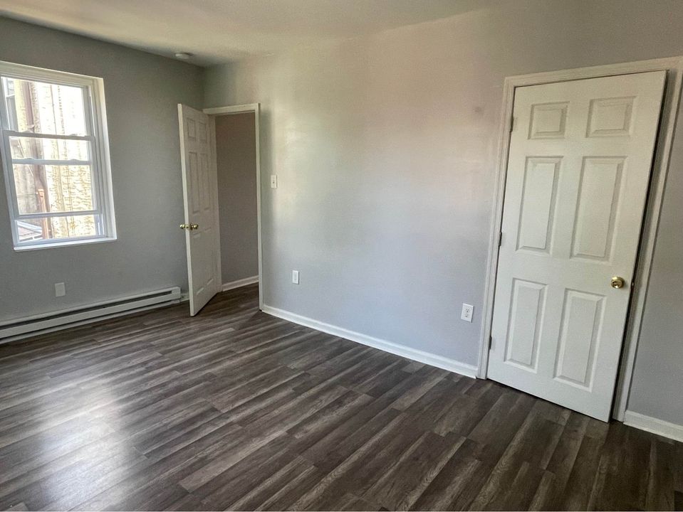 1 Bed 1 Bath - Apartment photo'