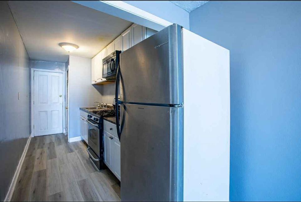 1 Bed 1 Bath - Apartment photo'