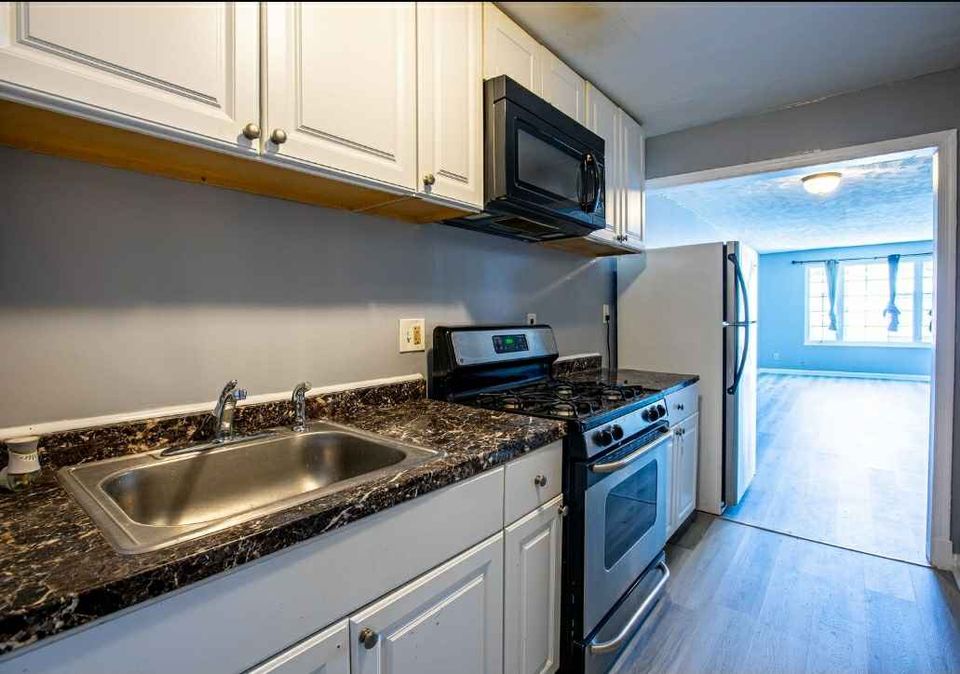 1 Bed 1 Bath - Apartment photo'