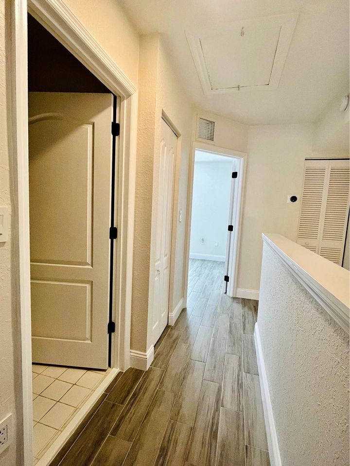 1 Bed 1 Bath - Townhouse