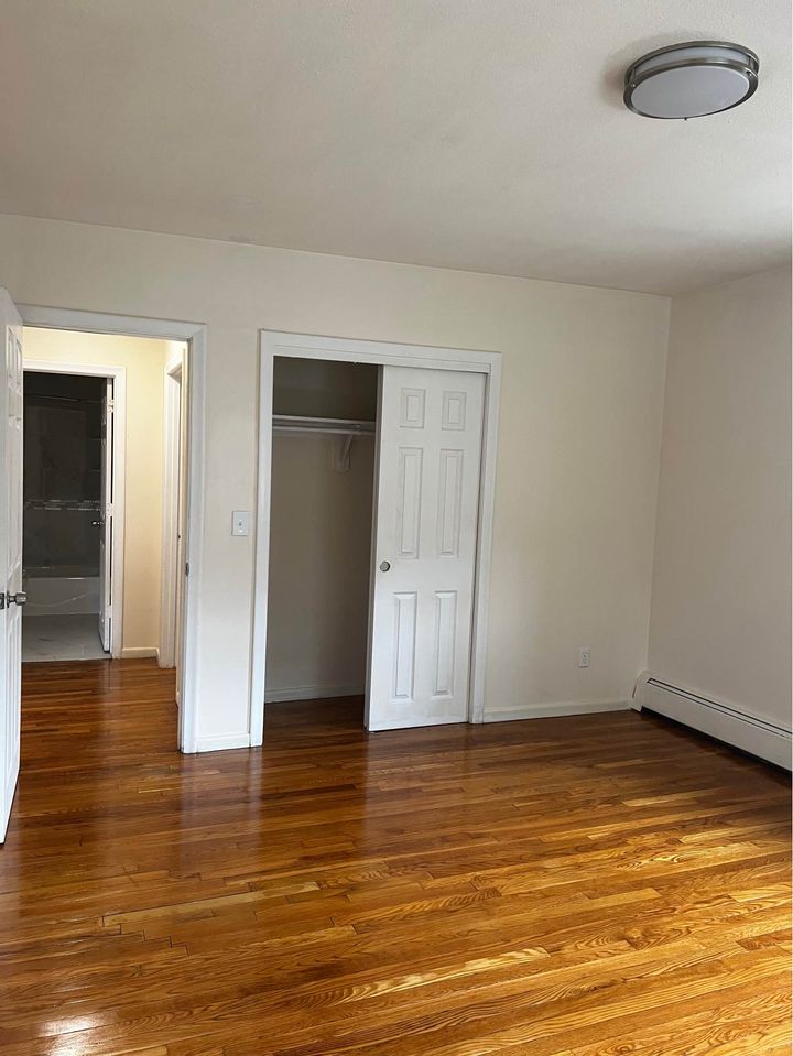 2 Beds 1 Bath - Apartment - 8