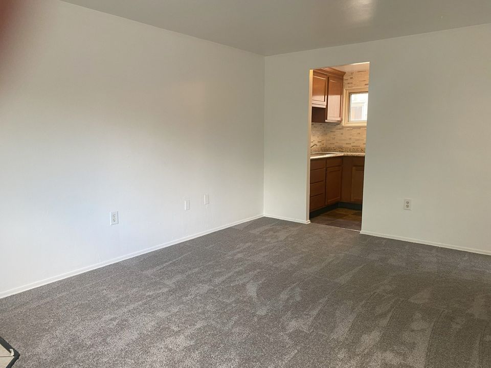 2 Beds 1 Bath Apartment photo'