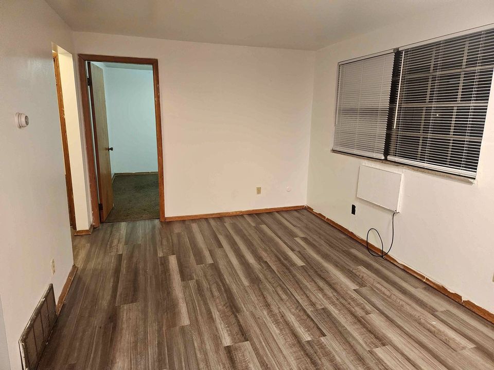 2 Beds 1 Bath - Apartment