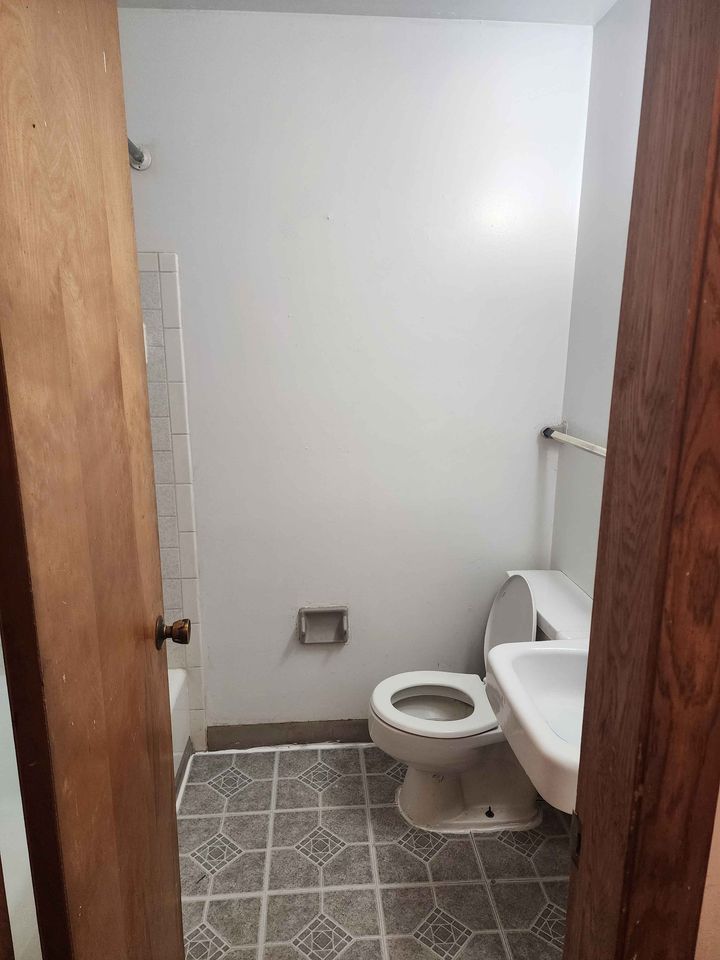 2 Beds 1 Bath - Apartment photo'