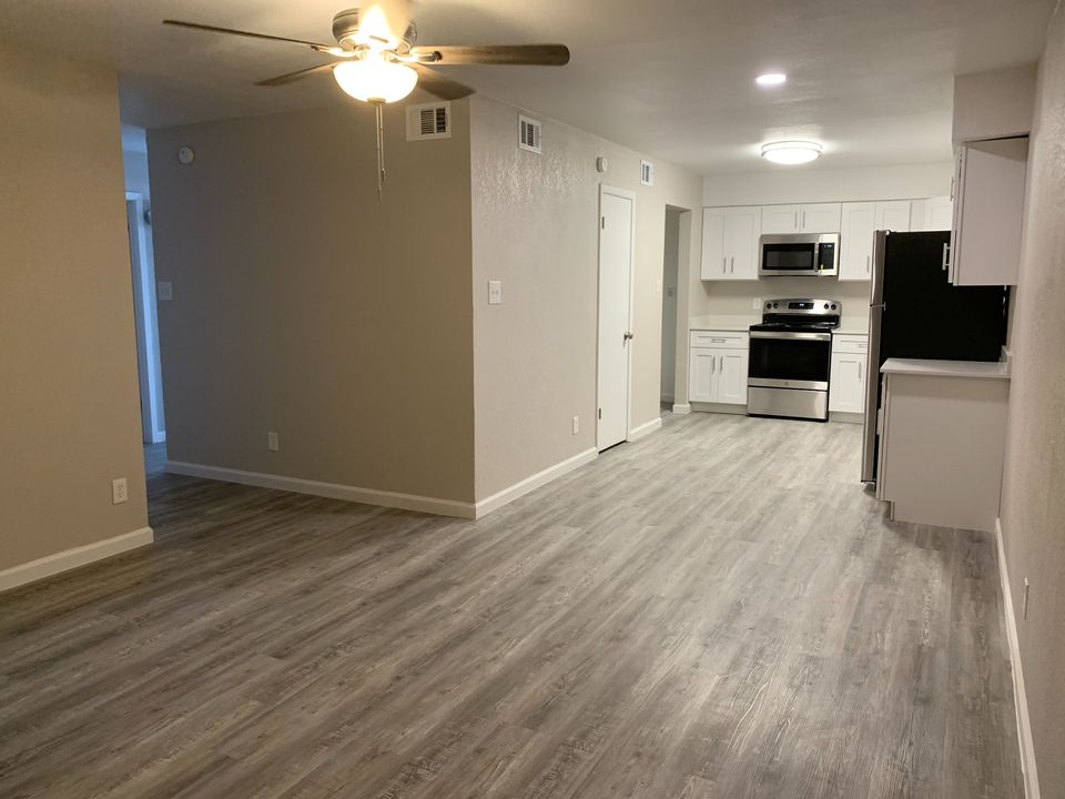 2 Beds 1 Bath Apartment photo'