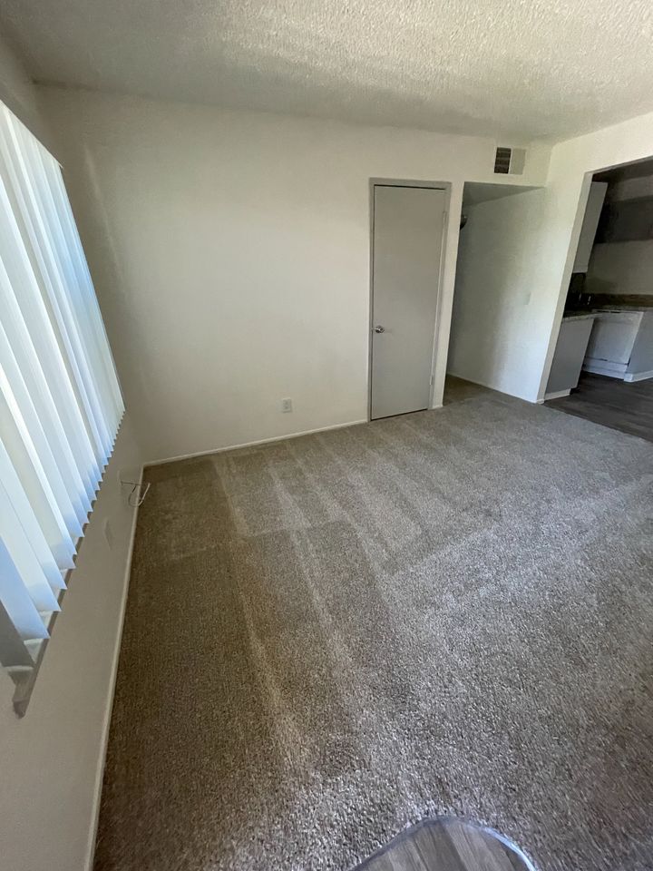 2 Beds 1 Bath Apartment photo'