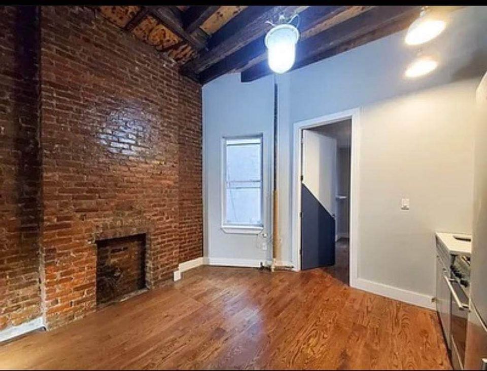 2 Beds 1 Bath - Apartment photo'