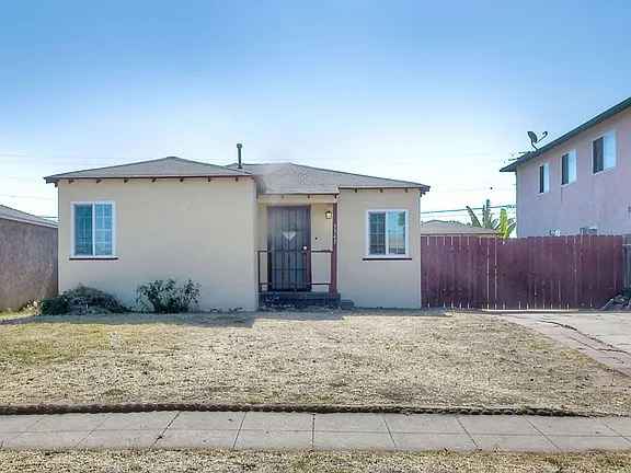 2 Beds 1 Bath - House photo'