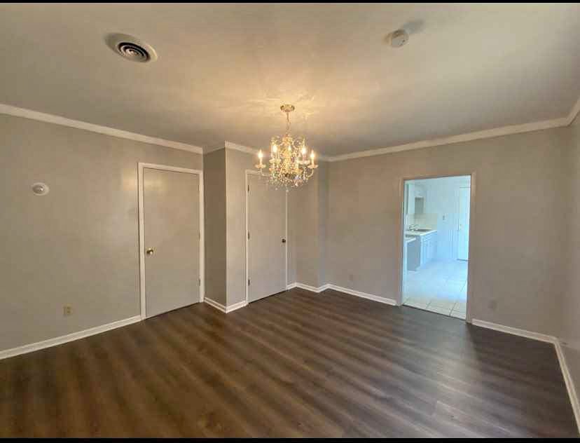 2 Beds 1 Bath - Townhouse