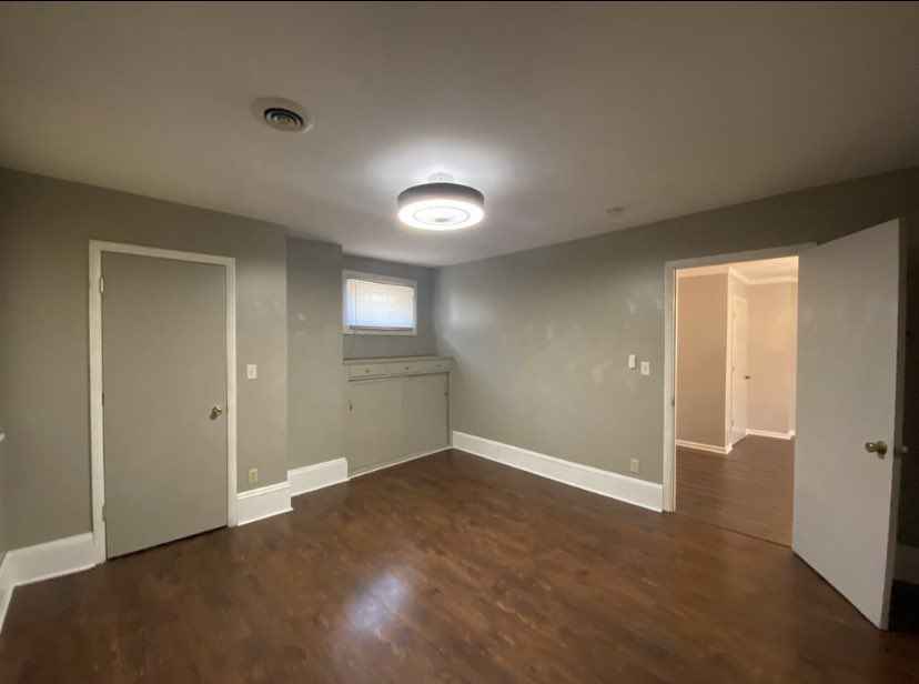 2 Beds 1 Bath - Townhouse photo'