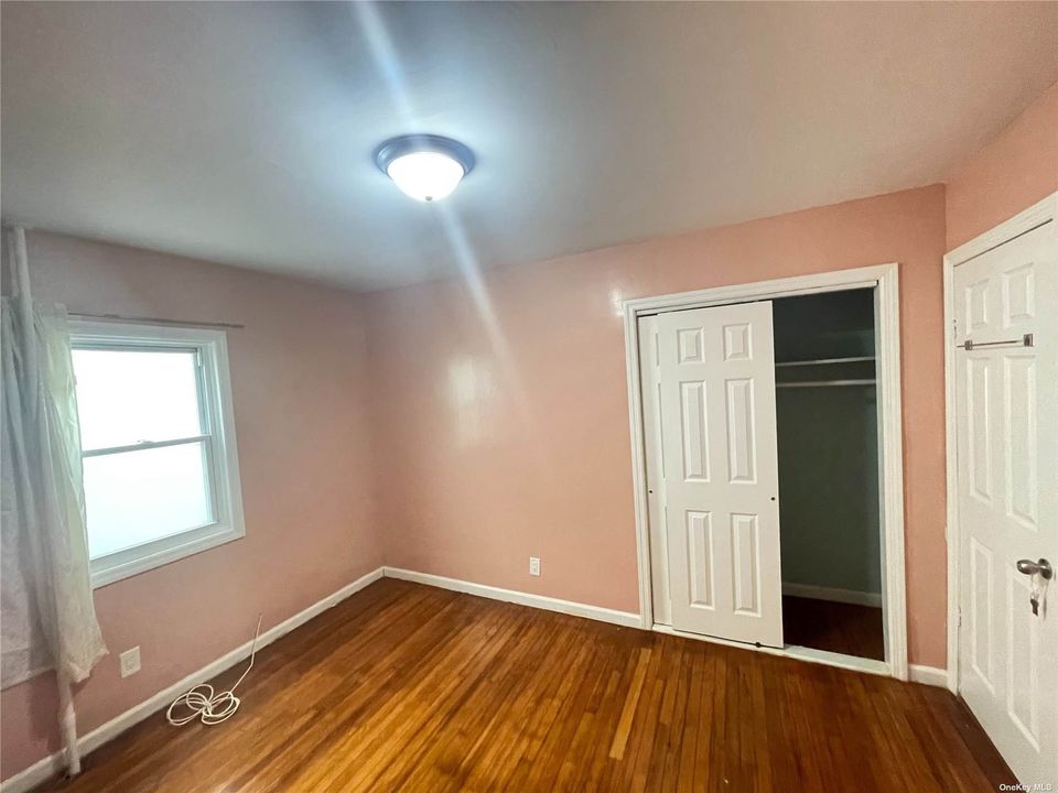 2 Beds 1 Bath - Townhouse photo'