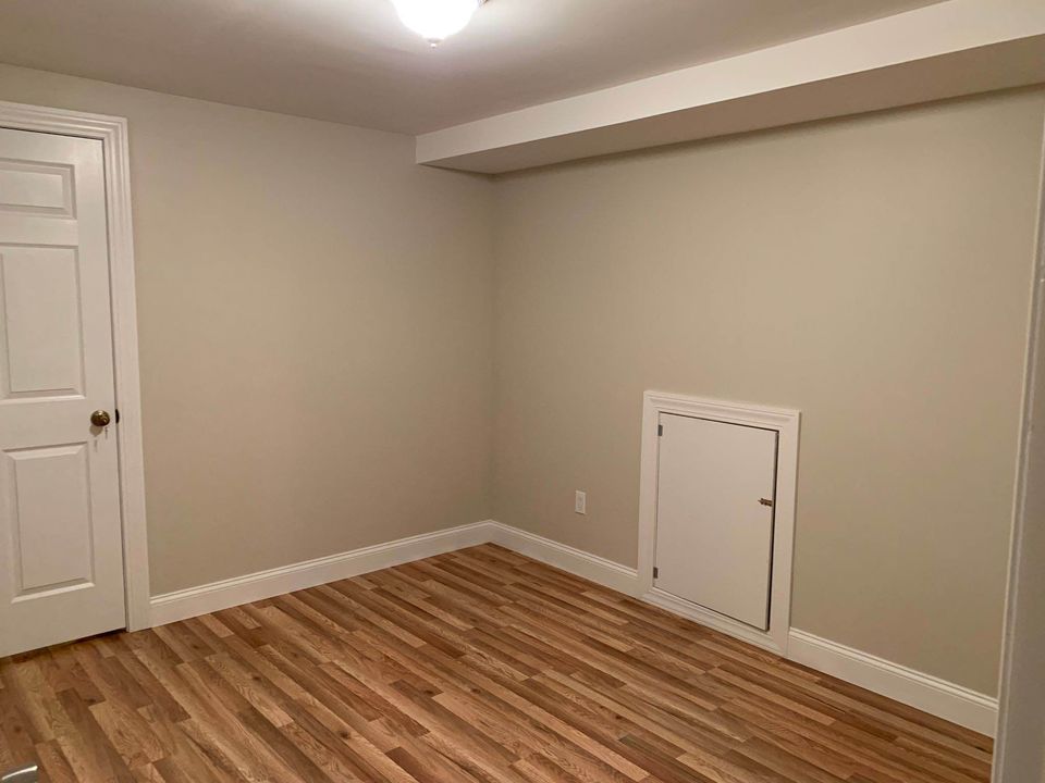 2 Beds 1 Bath - Townhouse photo'