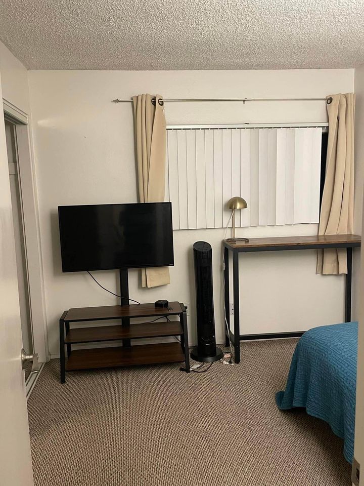 2 Beds 1 Bath - Townhouse - 6