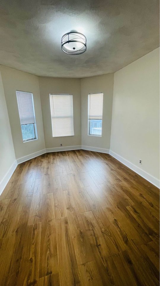 3 Beds 1 Bath - Apartment photo'