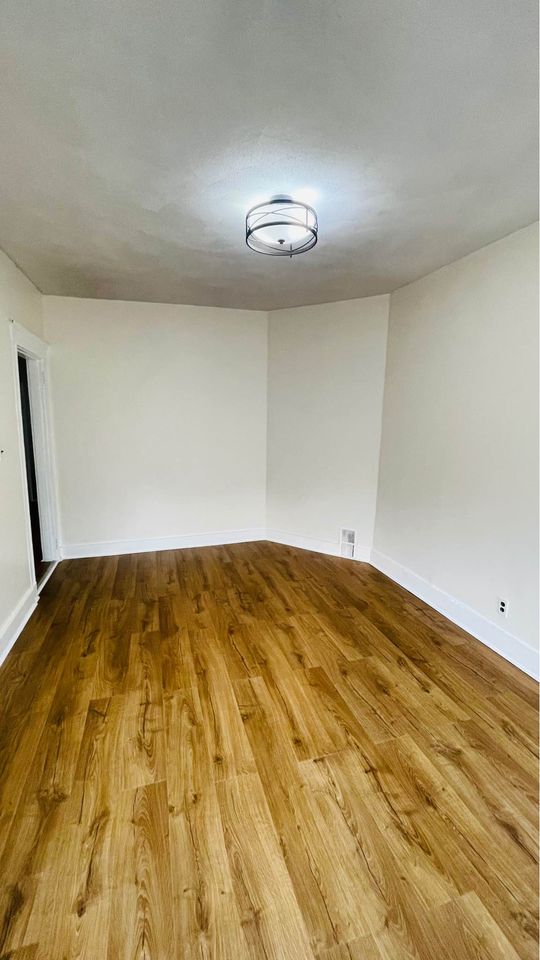 3 Beds 1 Bath - Apartment photo'