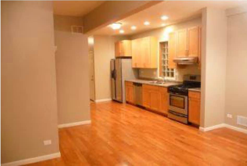 3 Beds 1 Bath - Apartment - 22