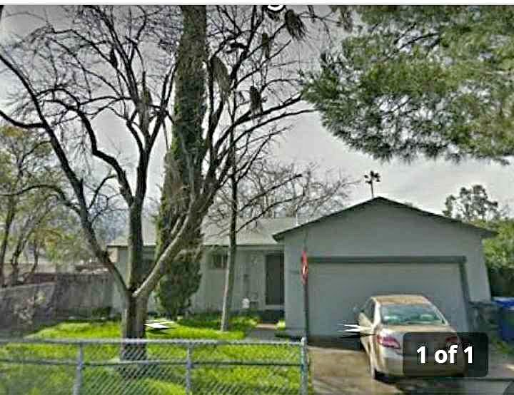 3 Beds 1 Bath - House photo'