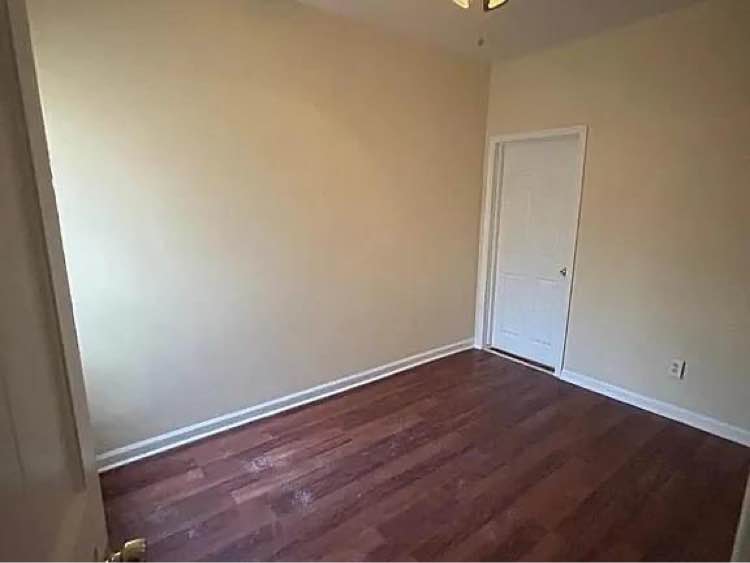 3 Beds 1 Bath - House photo'