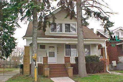 3 Beds 1 Bath - House