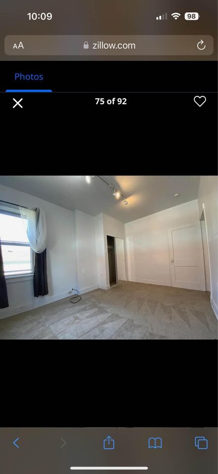 3 Beds 1 Bath - Townhouse - 10