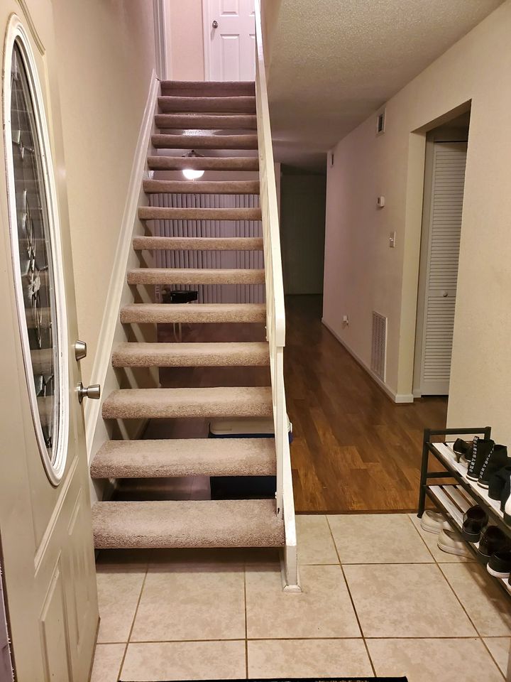 3 Beds 3 Baths Townhouse