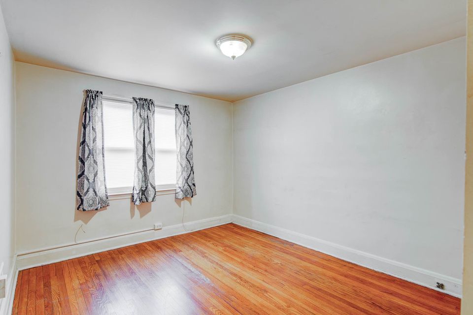 2 Beds 1 Bath - Apartment photo'