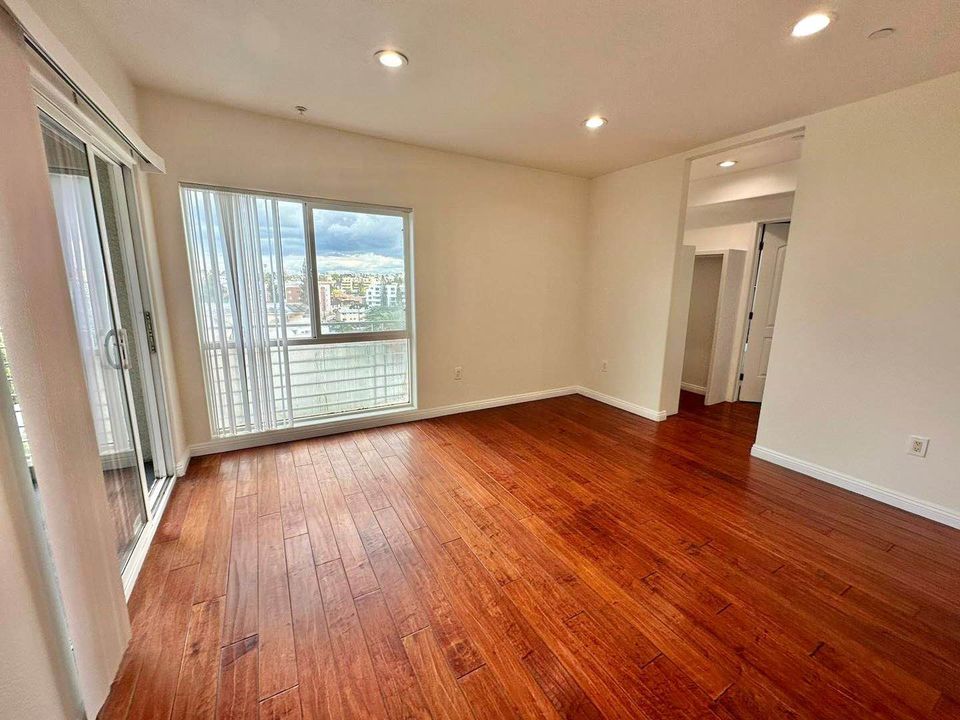 2 Beds 1 Bath Apartment photo'