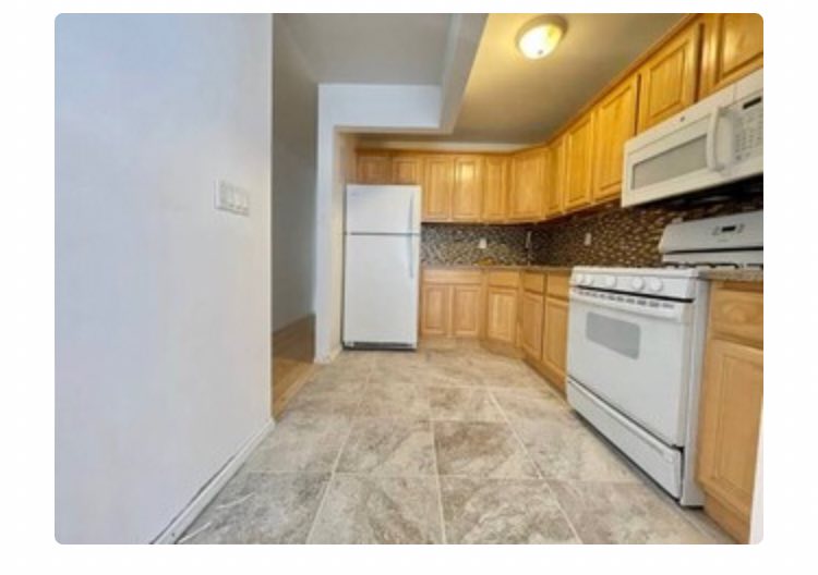 2 Beds 1 Bath - House photo'