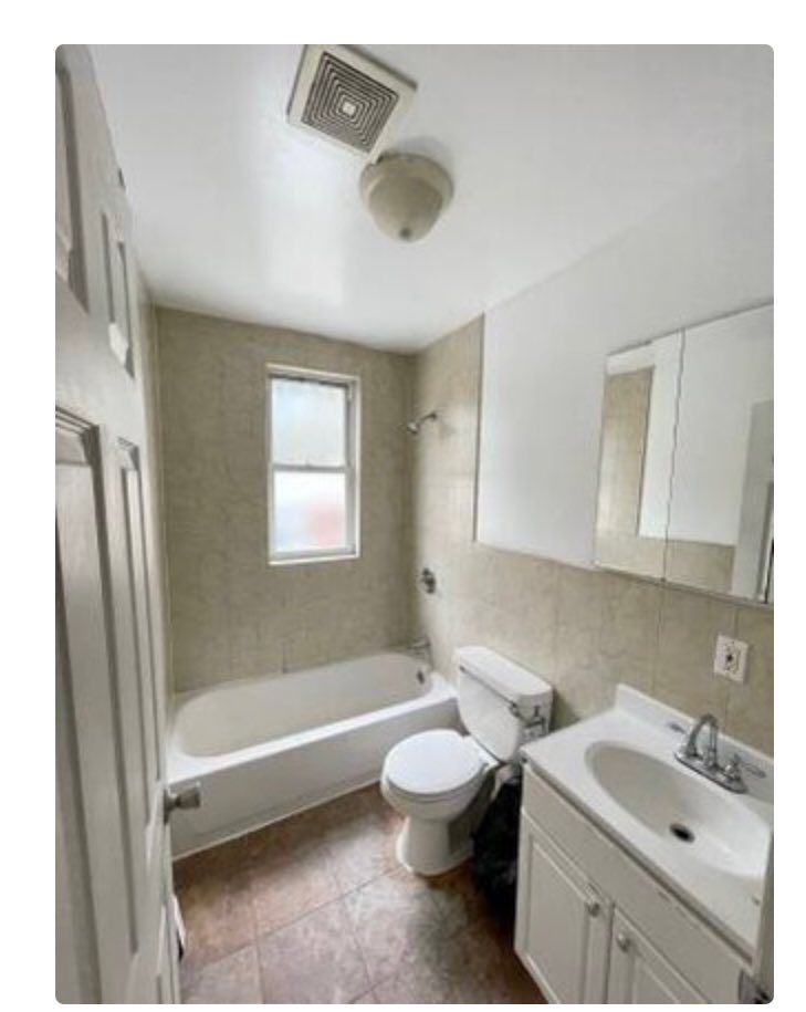 2 Beds 1 Bath - House photo'