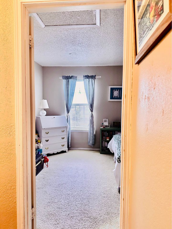 2 Beds 1 Bath - Townhouse photo'