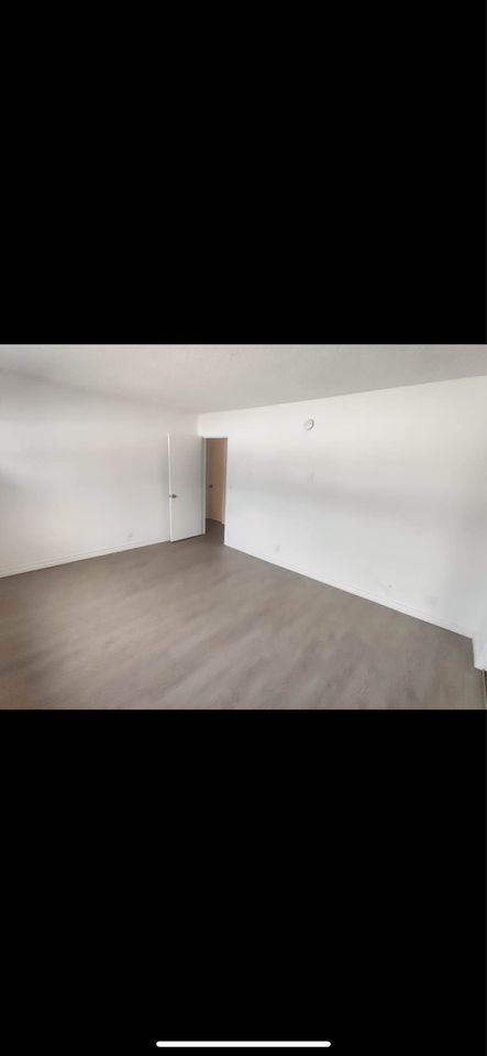 2 Beds 2 Baths - Townhouse - 22