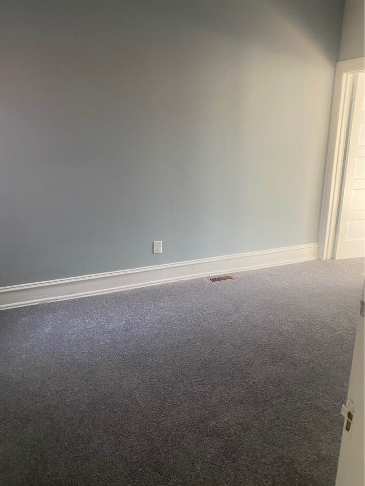 3 Beds 1 Bath - House photo'