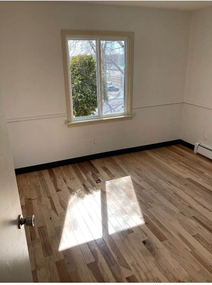 2 Beds 1 Bath - Apartment