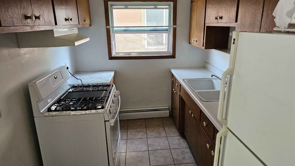 2 Beds 1 Bath - Apartment photo'