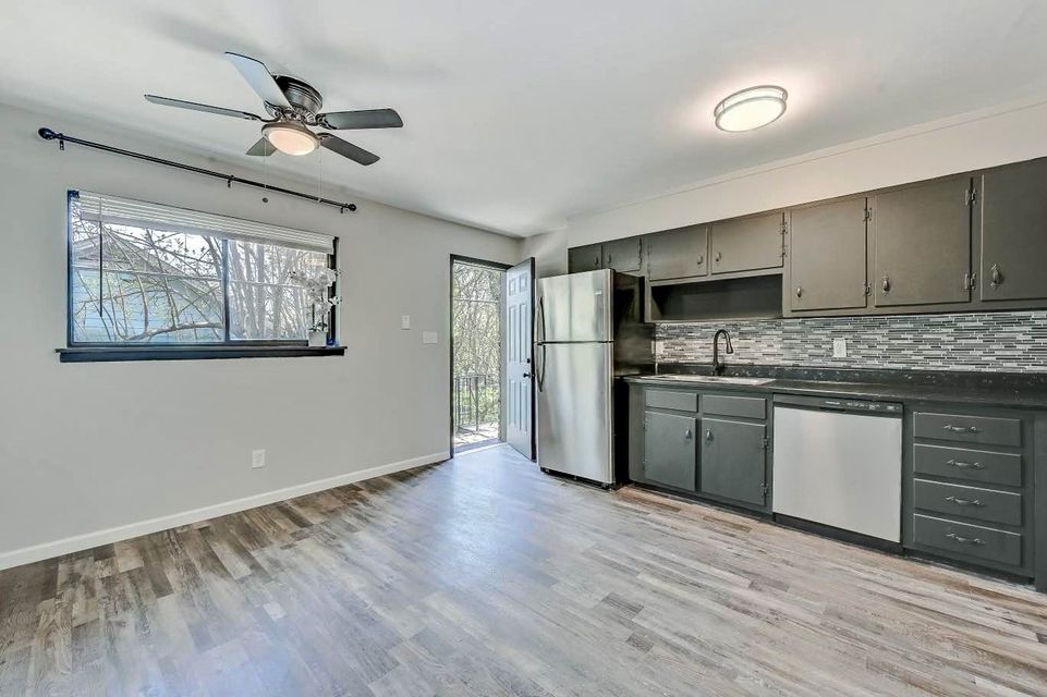 2 Beds 1 Bath - Apartment