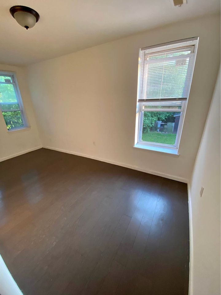 2 Beds 1 Bath - Apartment