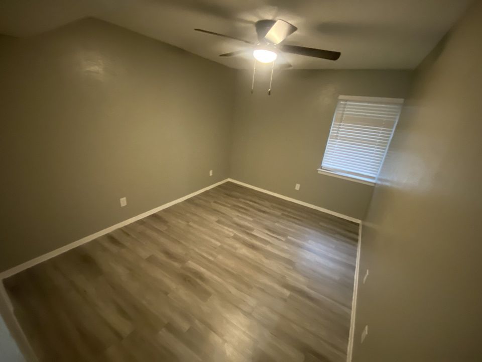 2 Beds 1 Bath Apartment photo'