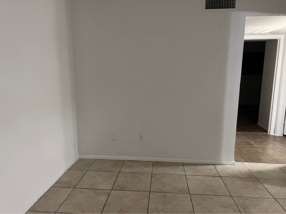 2 Beds 1 Bath - Apartment photo'