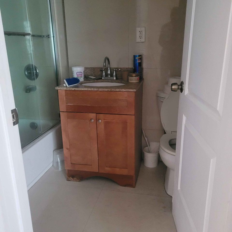 2 Beds 1 Bath - House - 12