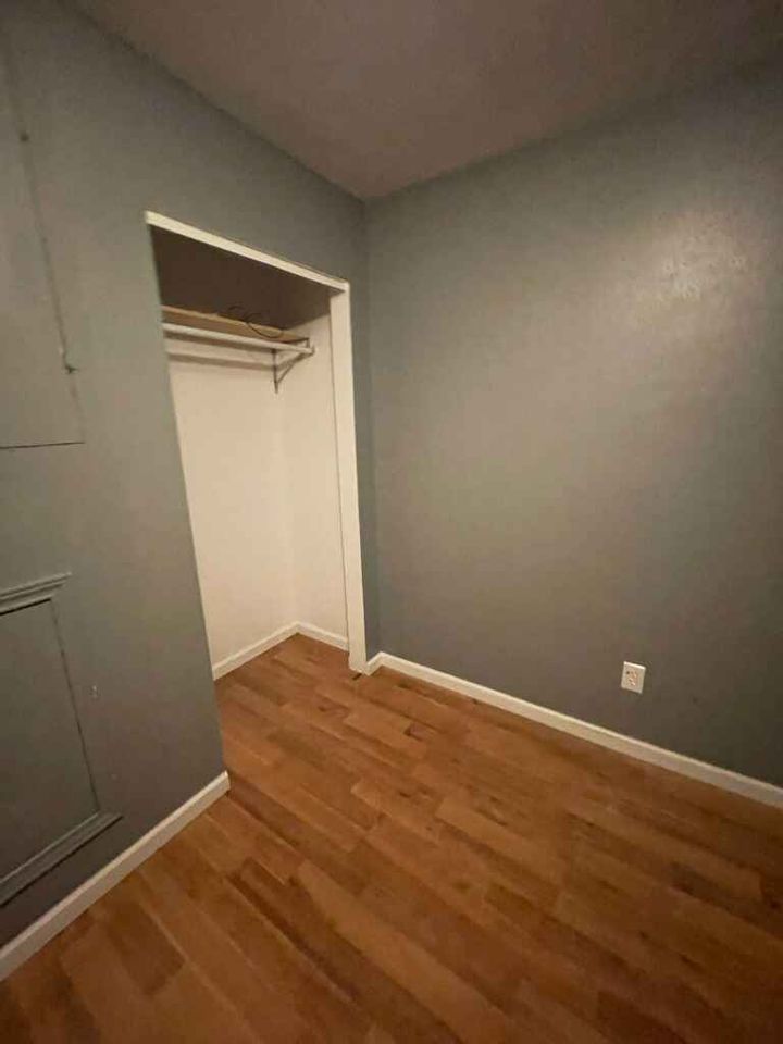 3 Beds 1 Bath - House photo'