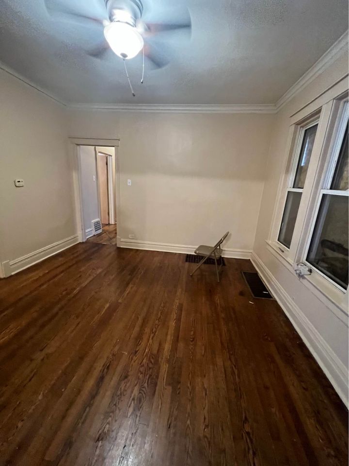 4 Beds 1 Bath - House photo'