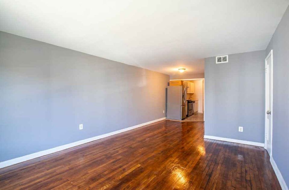 1 Bed 1 Bath - Apartment photo'