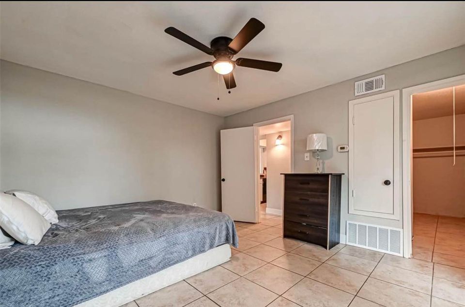 1 Bed 1 Bath - Townhouse photo'