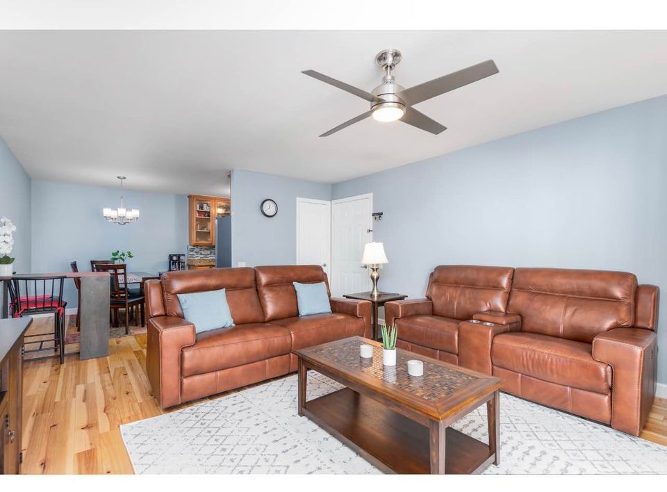 1 Bed 1 Bath - Townhouse photo'