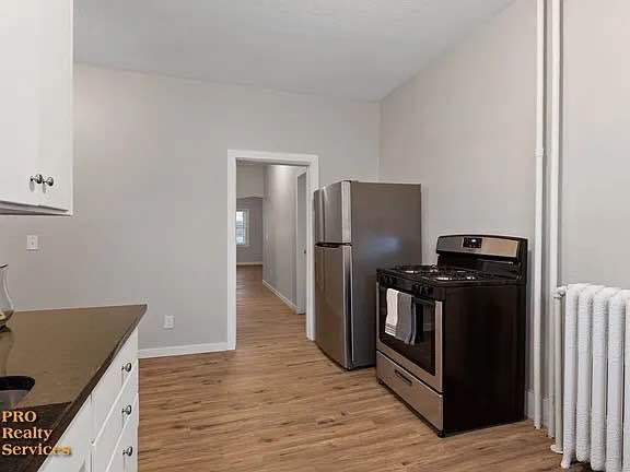 1 Bed 2 Baths - Townhouse photo'