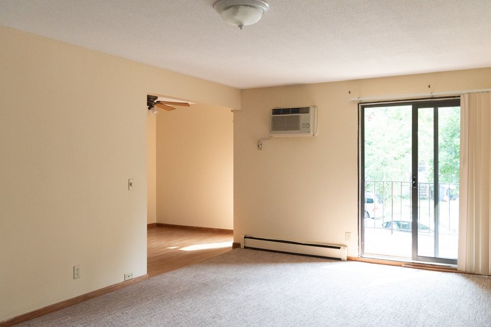 2 Beds 1 Bath Apartment photo'