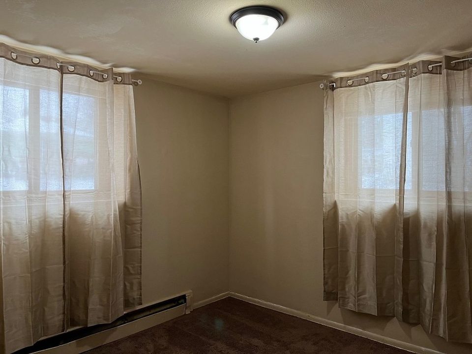 2 Beds 1 Bath Apartment photo'