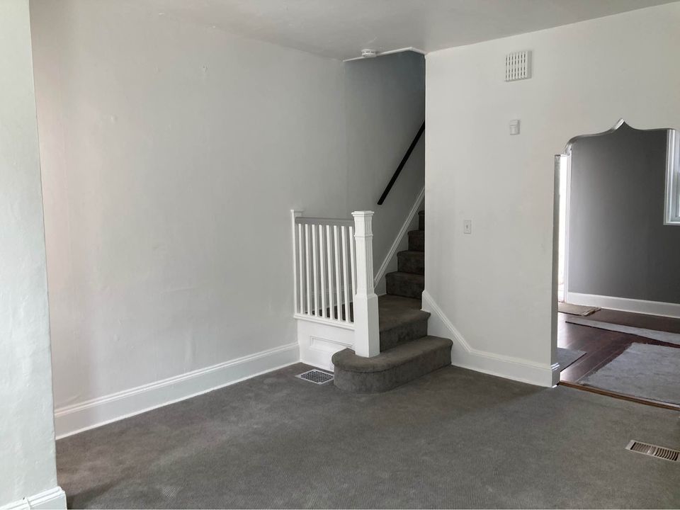 2 Beds 1 Bath - House photo'