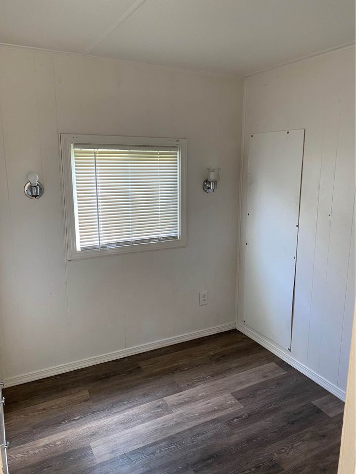 2 Beds 1 Bath - House photo'